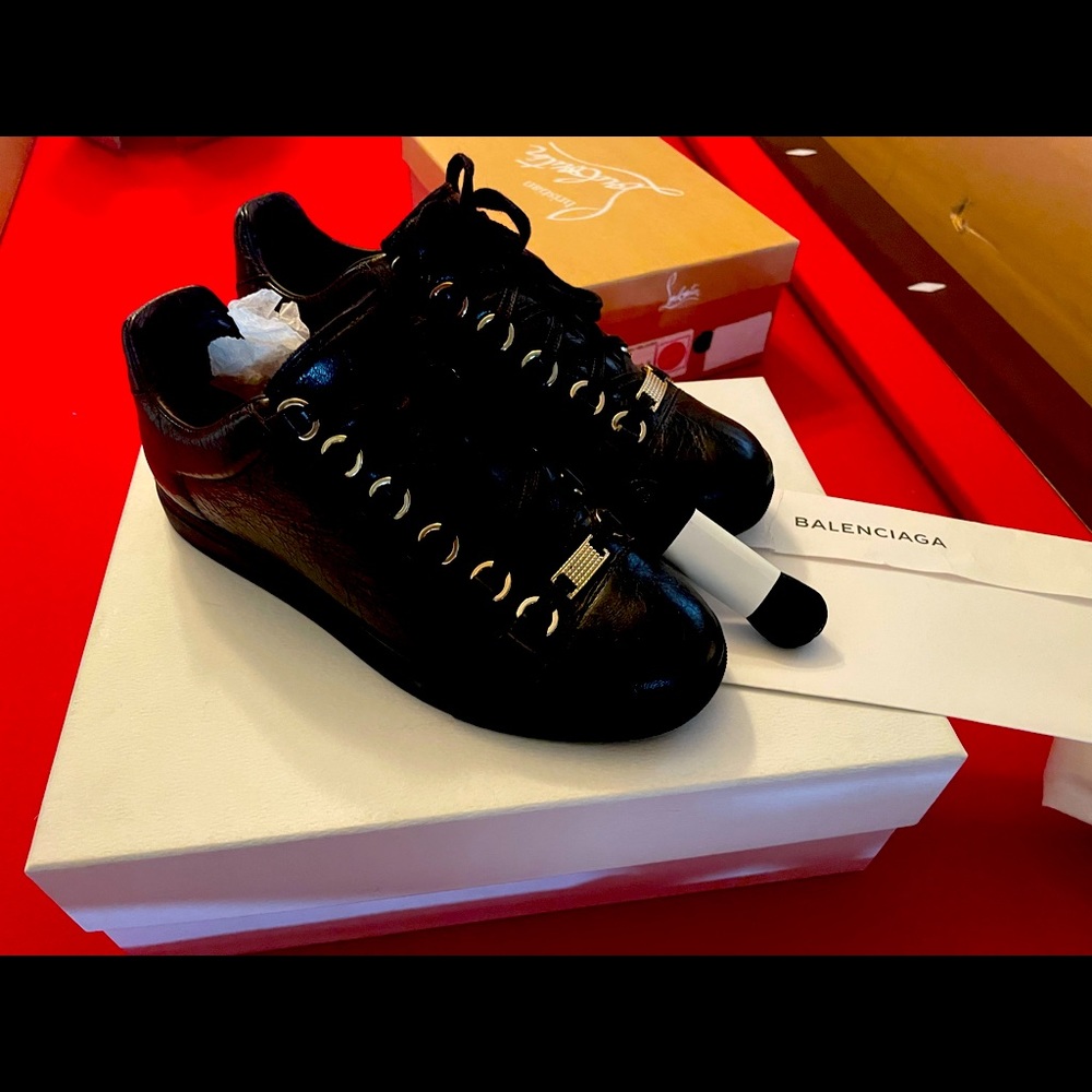 Balenciaga Crinkled Calfskin Womens Arena